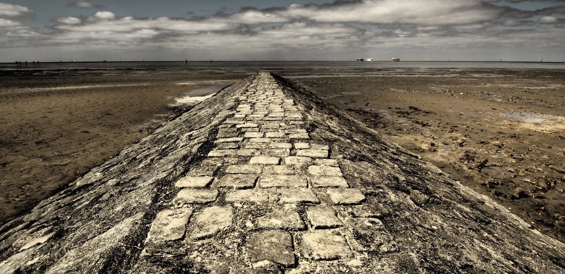 В Китае археологи нашли четырёхполосную «скоростную дорогу» возрастом около 2200 лет